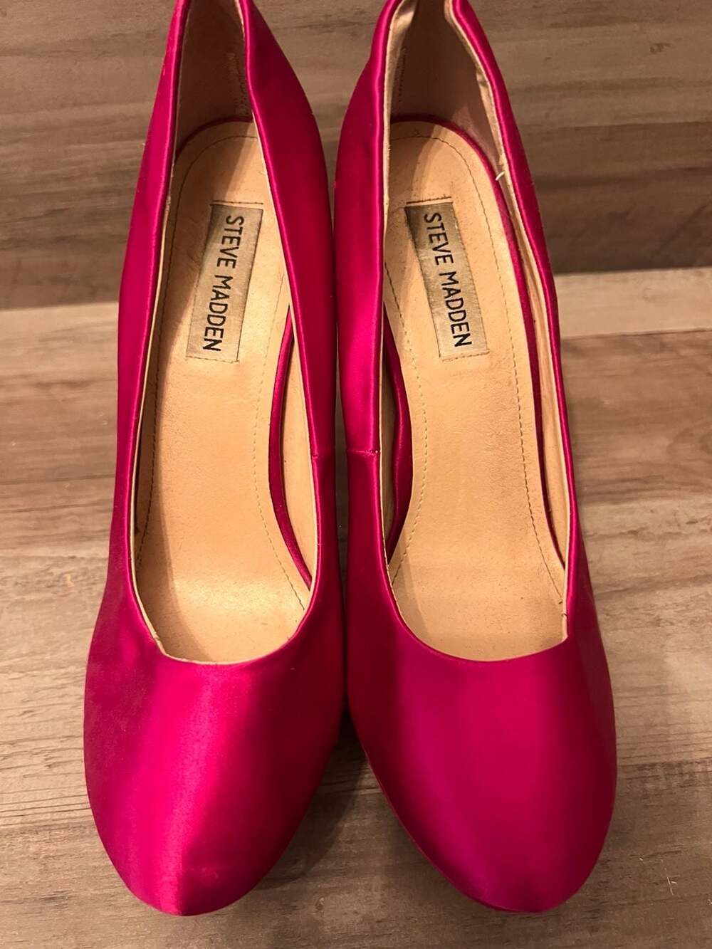 Steve Madden Women's Pink Fabric Platform Pumps Rhinestone Round Toe US 9